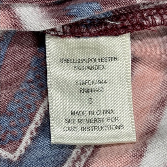 Love, Fire size small short sleeve maroon blue white thin chevron mini dress EUC - Picture 11 of 16